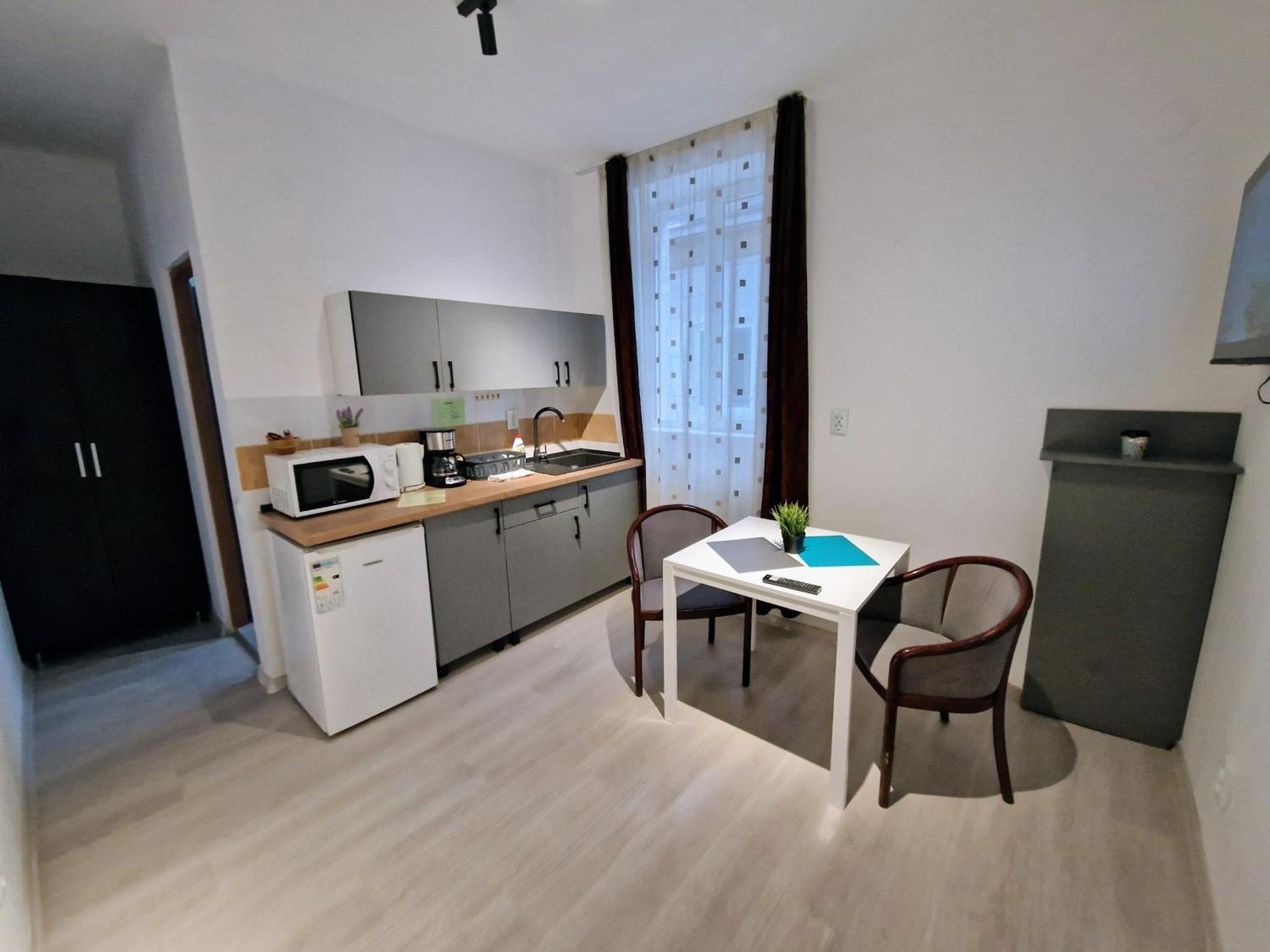 Main Square Apartments & More Brasov Luaran gambar