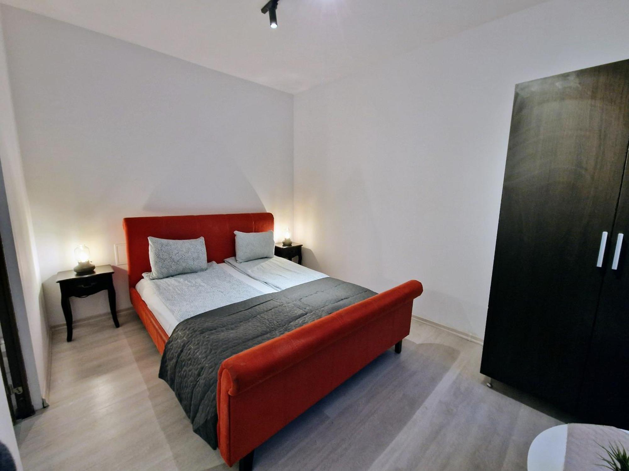 Main Square Apartments & More Brasov Luaran gambar
