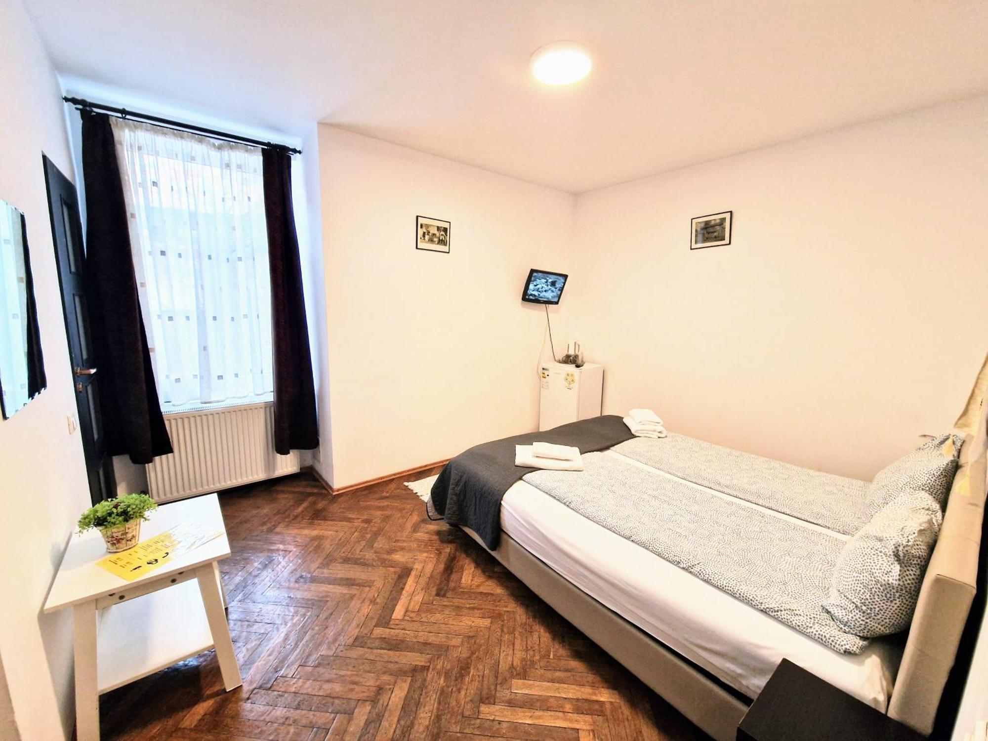 Main Square Apartments & More Brasov Luaran gambar