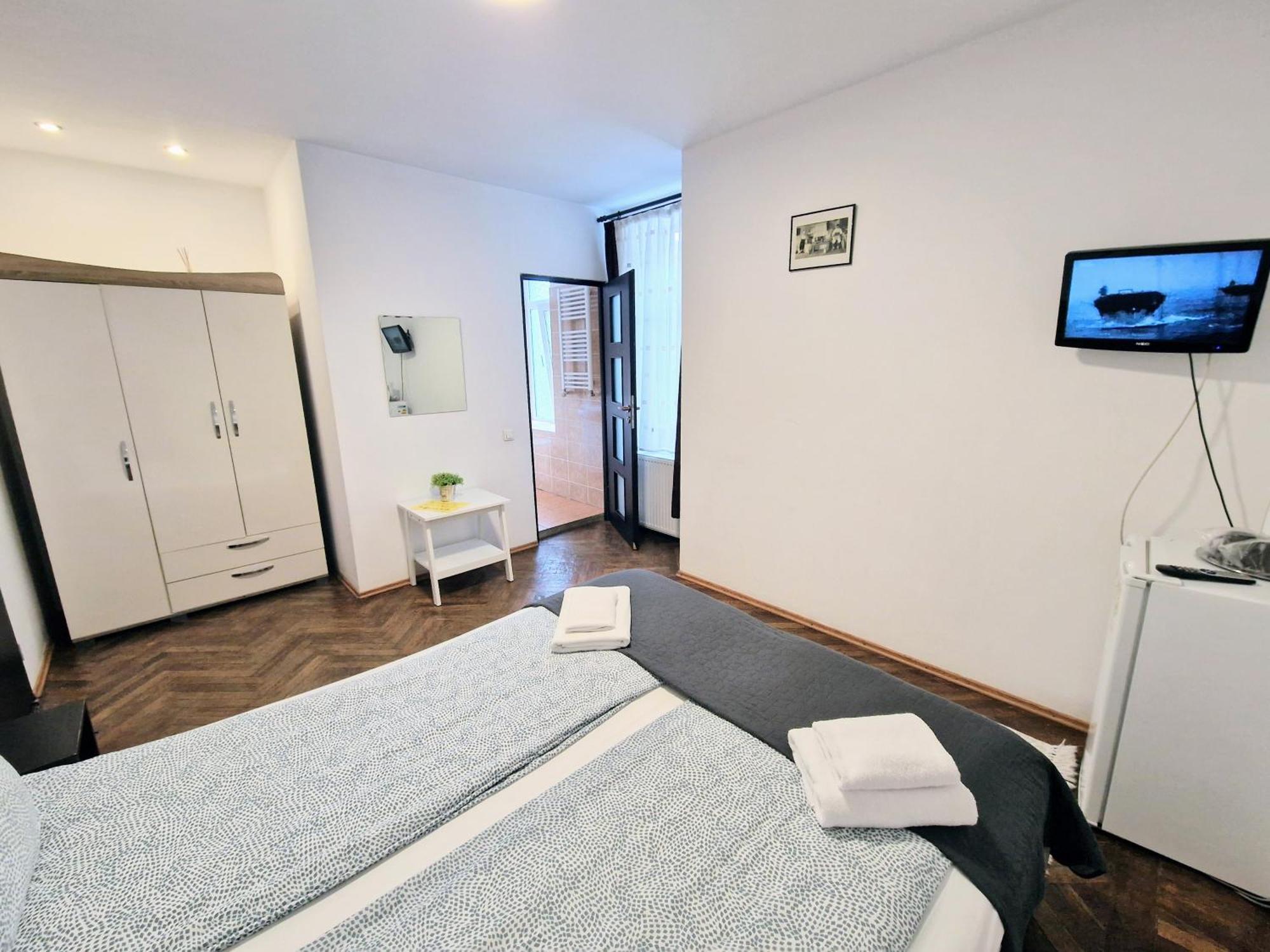 Main Square Apartments & More Brasov Luaran gambar