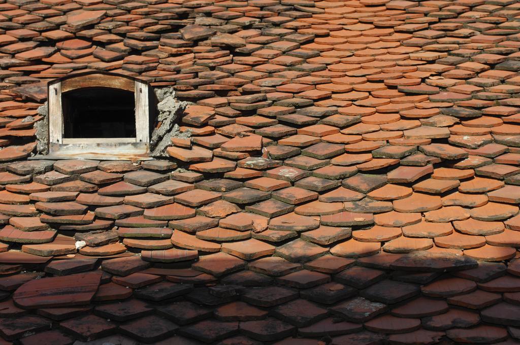 Main Square Apartments & More Brasov Luaran gambar